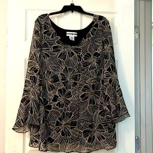 WOMEN’S PLUS SIZE BLOUSE : SIZE 26W